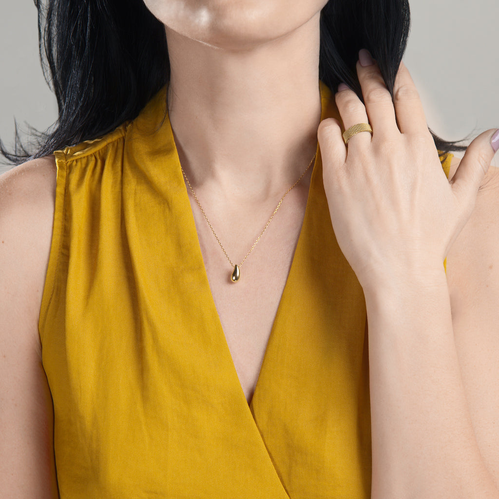 Nuance Necklace with Pendant in Gold Plated Lifestyle Product photo